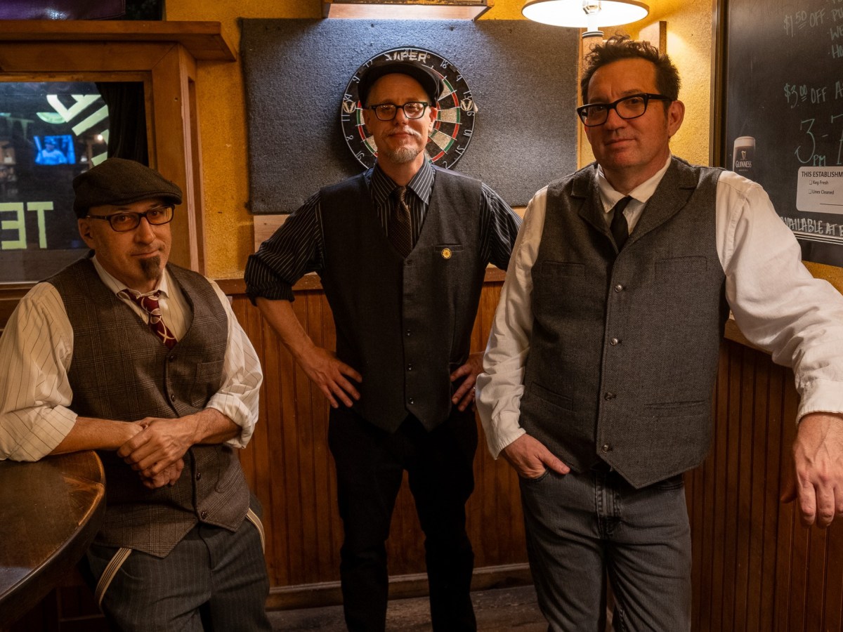 REVIEW: The Shake Bombs – Doing It&nbsp;Wrong