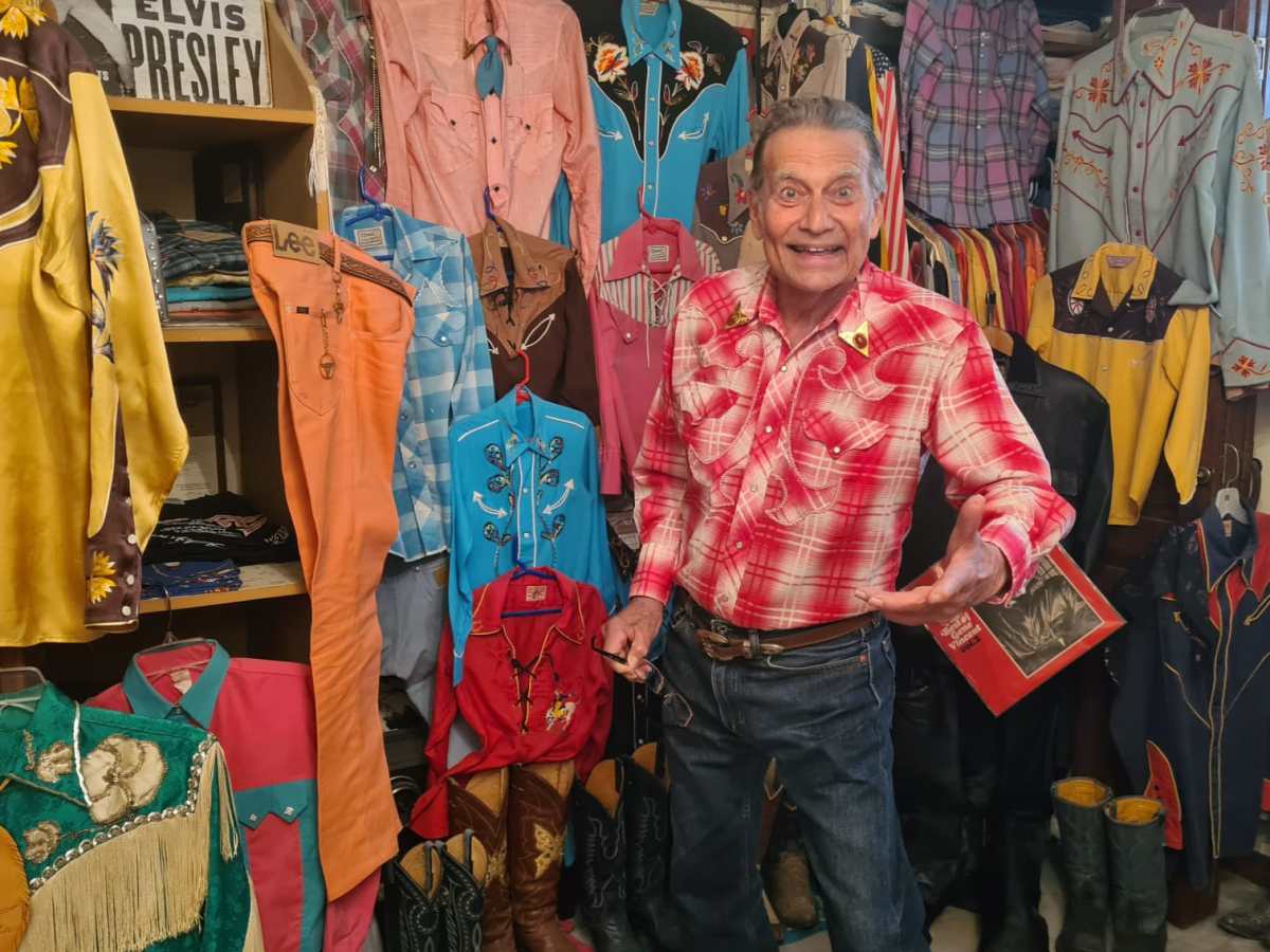FEATURE: At Home with Rockin’ Ronny&nbsp;Weiser