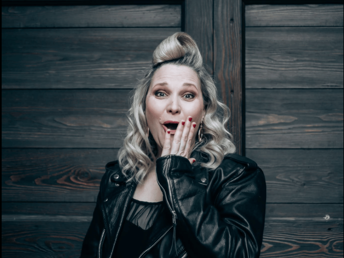 REVIEW: Sylvia Sands – I’m A&nbsp;Cheater